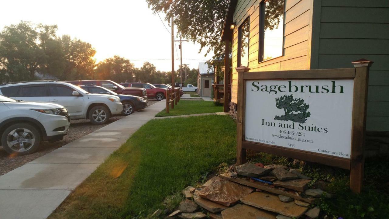 Sagebrush Inn & Suites Broadus Екстериор снимка